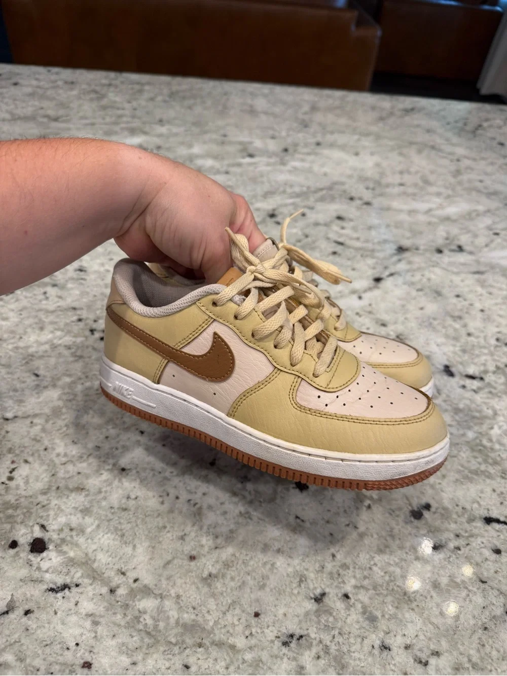 Nike Air Force 1 LV8 Ale Brown Boys Size 3Y- Very Good Condition